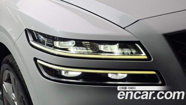 Genesis GV80 2020 — photo 8