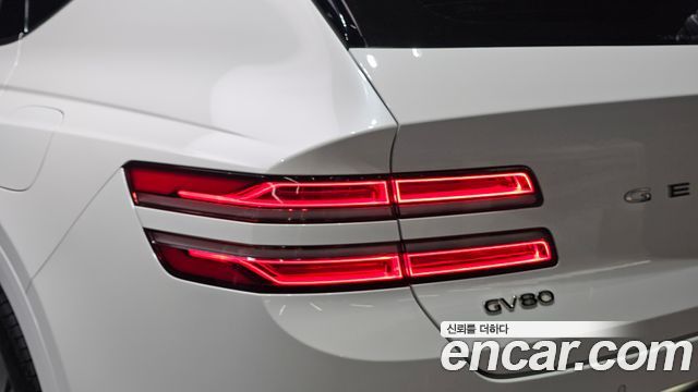 Genesis GV80 2020 — photo 9