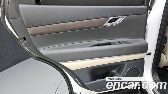 Genesis GV80 2020 — photo 15