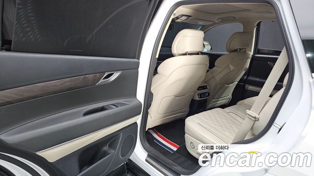 Genesis GV80 2020 — photo 16