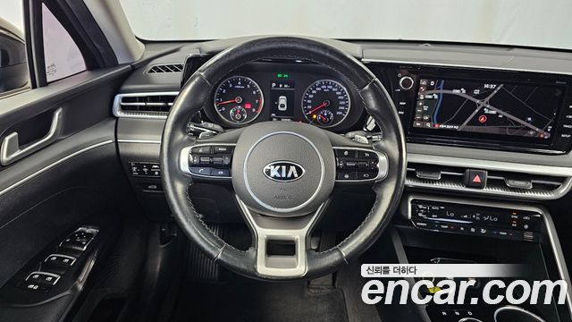 Kia K5 2021 — photo 19