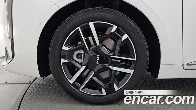 Kia K8 2025 — photo 5