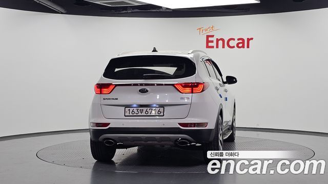 Kia Sportage 2018 — photo 4