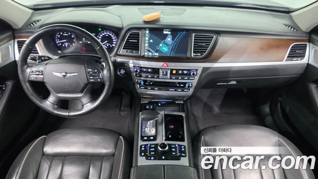 Genesis G80 2017 — photo 10