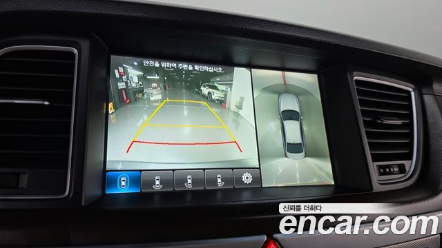 Genesis G80 2017 — photo 19