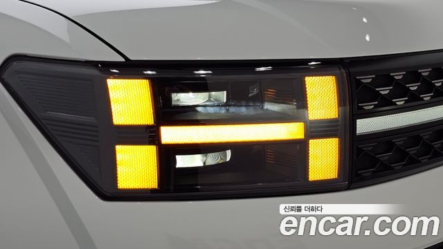 Hyundai Santafe 2024 — photo 8
