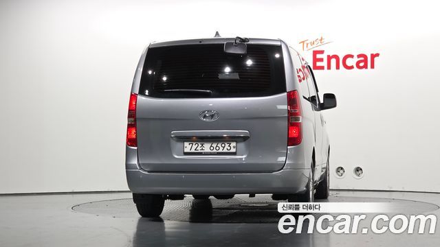 Hyundai Starex 2019 — photo 4