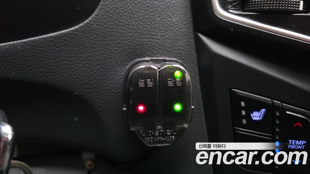 Hyundai Starex 2019 — photo 22