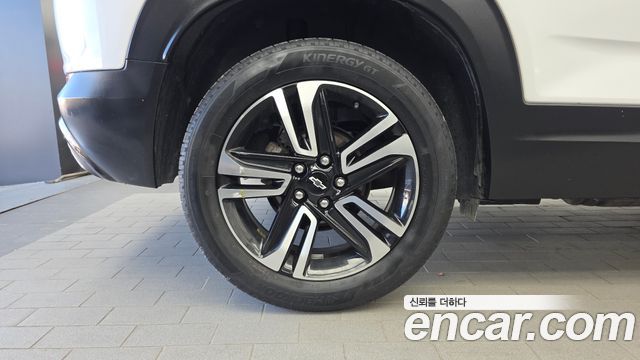 Chevrolet Korea Trailblazer 2022 — photo 5