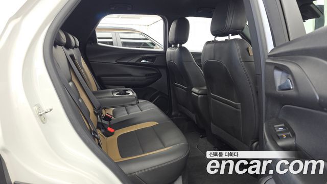 Chevrolet Korea Trailblazer 2022 — photo 18