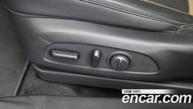 Chevrolet Korea Trailblazer 2022 — photo 24