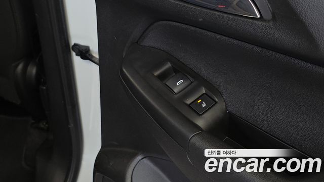 Chevrolet Korea Trailblazer 2022 — photo 25