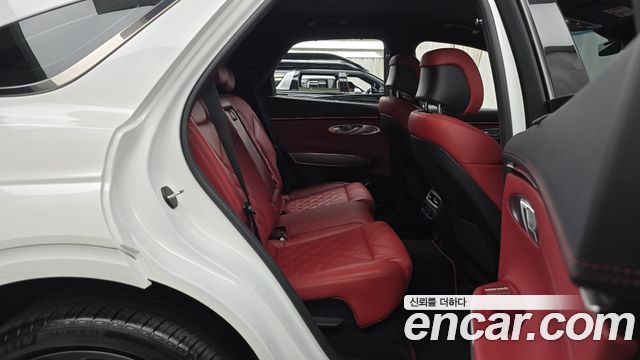 Genesis GV70 2025 — photo 17