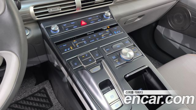Hyundai Nexo 2022 — photo 12