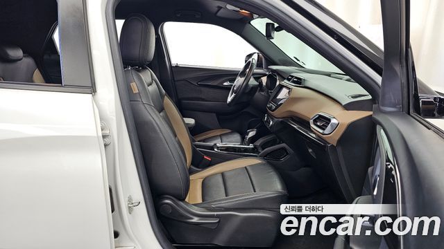 Chevrolet Korea Trailblazer 2022 — photo 17