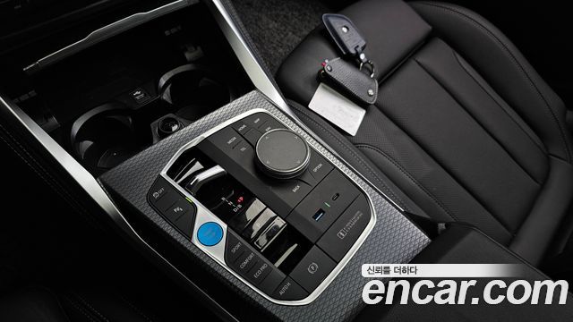 BMW i4 2025 — photo 12