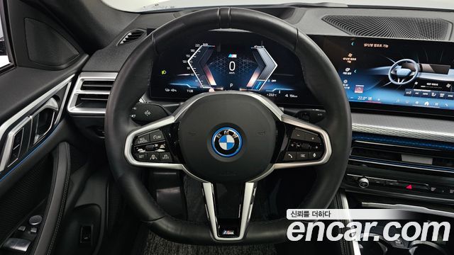 BMW i4 2025 — photo 19