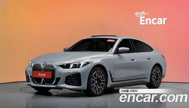 BMW i4 2025 — photo 1