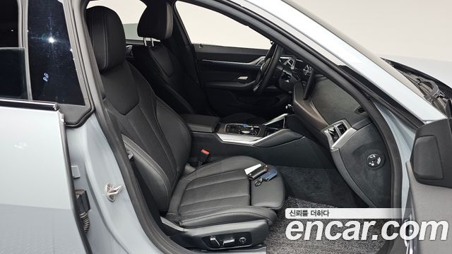 BMW i4 2025 — photo 16
