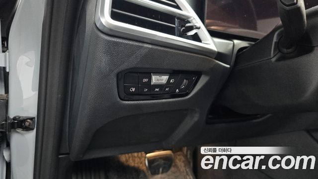 BMW i4 2025 — photo 36