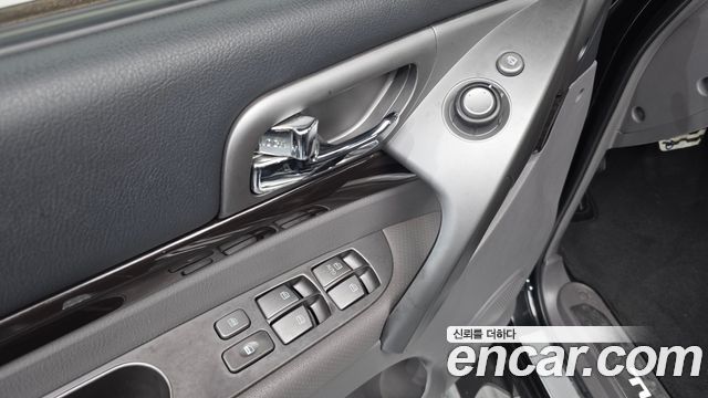 KG Mobility KORANDO 2016 — photo 12