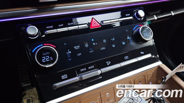 Hyundai Santafe 2024 — photo 21