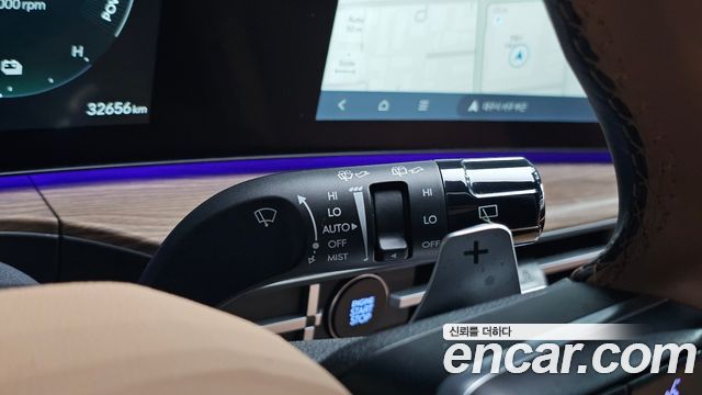 Hyundai Santafe 2024 — photo 27