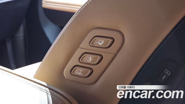 Hyundai Santafe 2024 — photo 29