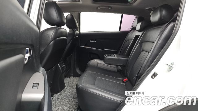 Kia Sportage 2014 — photo 17