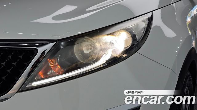 Kia Sportage 2014 — photo 8