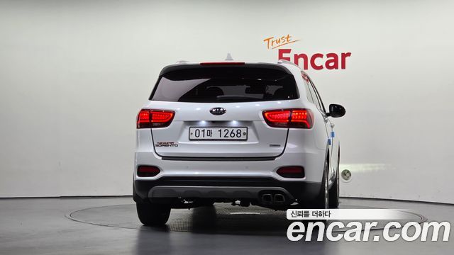 Kia Sorento 2019 — photo 4