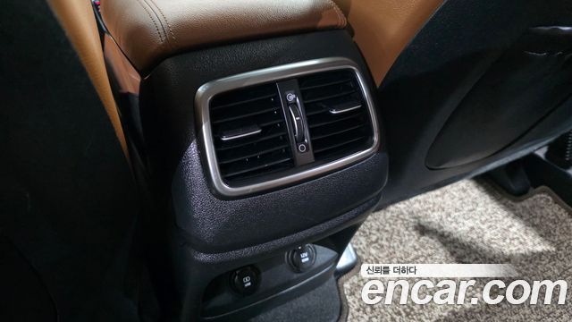 Kia Sorento 2019 — photo 28