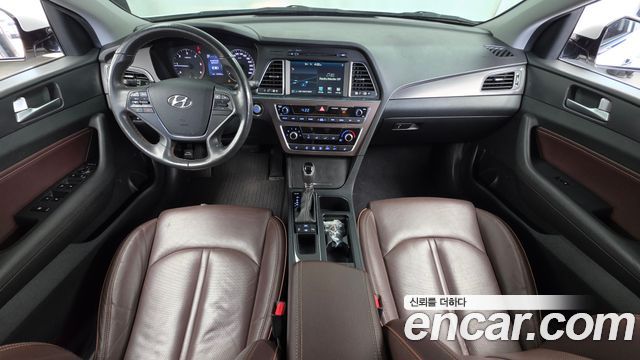 Hyundai Sonata 2017 — photo 10