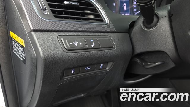 Hyundai Sonata 2017 — photo 22