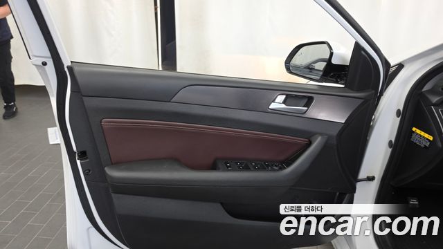 Hyundai Sonata 2017 — photo 14