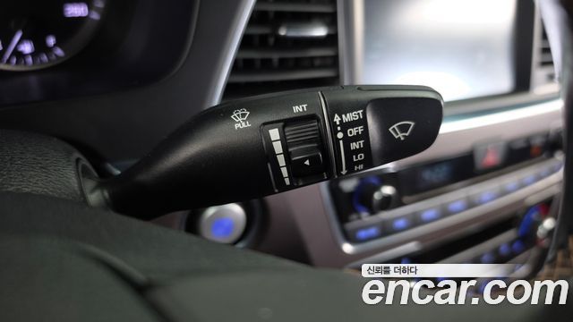 Hyundai Sonata 2017 — photo 28