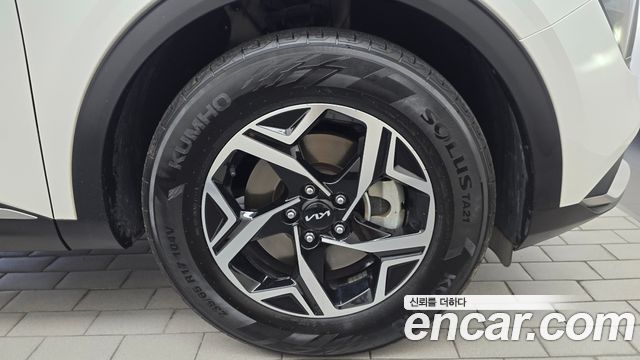 Kia Sportage 2023 — photo 7