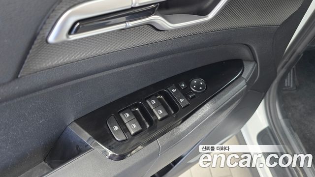 Kia Sportage 2023 — photo 28