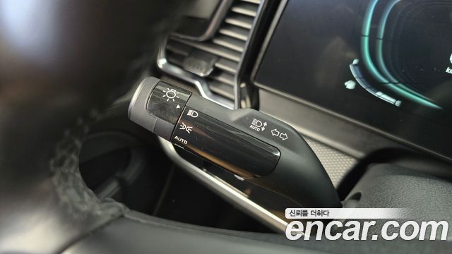 Kia Sportage 2023 — photo 29