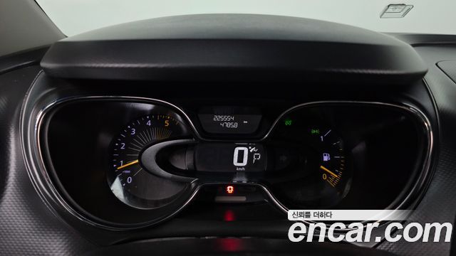 Renault Korea QM3 2015 — photo 8