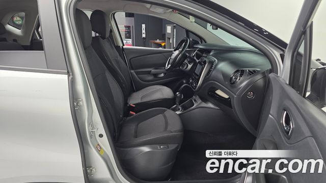 Renault Korea QM3 2015 — photo 11