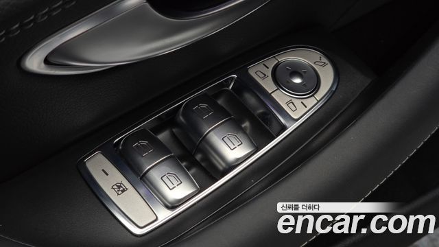 Mercedes-Benz CLS-Class 2023 — photo 26