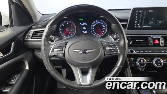 Genesis G70 2019 — photo 14