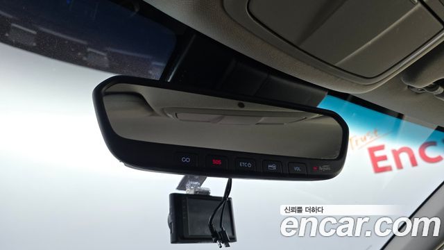 Genesis G70 2019 — photo 18