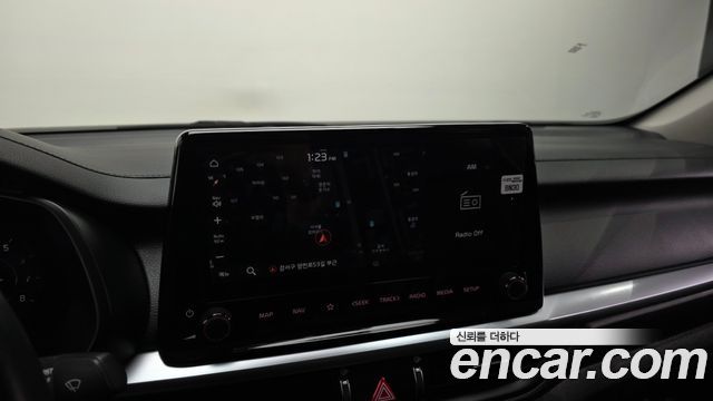 Kia K3 2022 — photo 15