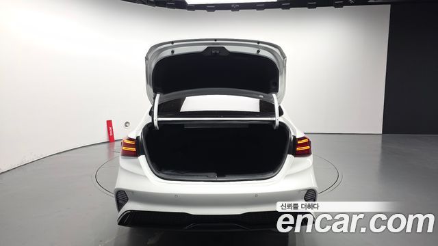 Kia K3 2022 — photo 20