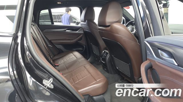 BMW X4 2020 — photo 12
