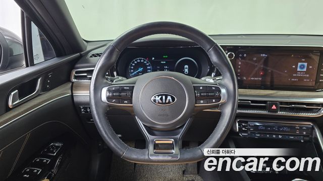 Kia K5 2020 — photo 19