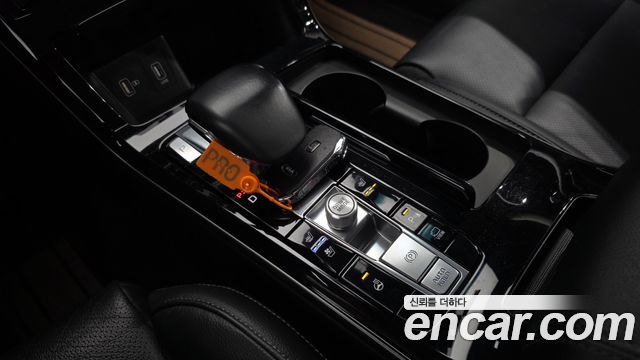 Kia K7 2020 — photo 9
