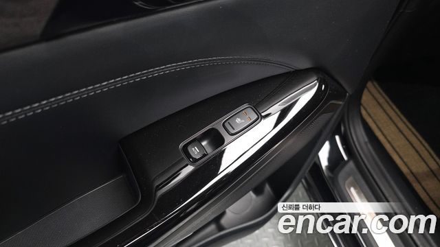 Kia K7 2020 — photo 19